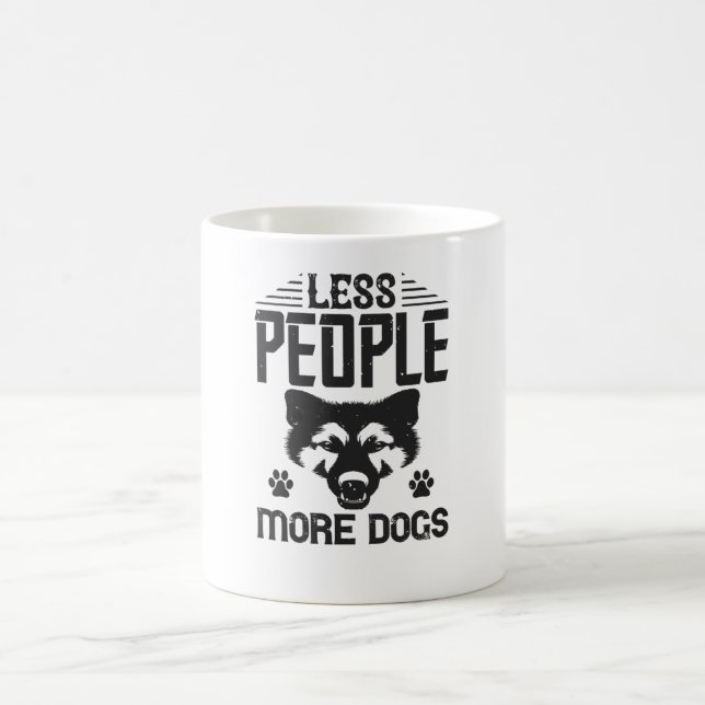 Taza De Café Menos personas más perros (Centro)