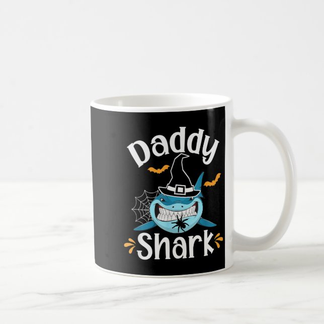 Taza De Café Mens Daddy Shark Funny Halloween Daddy Announcemen (Derecha)
