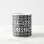 Taza De Café Merry Christmas Chalkboard Typography Black White<br><div class="desc">Feliz Chalkboard Christmas Blackboard Aspecto Elegante Escritura a mano Typografía Gris Black Holiday Regalos de temporada</div>