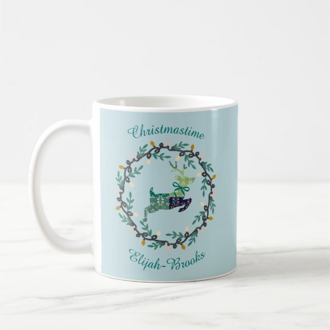 Taza De Café Merry Christmas Deer with Wreath Teal Customize (Izquierda)