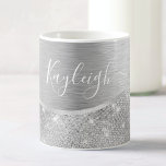 Taza De Café Metálico personalizado del Purpurina de plata Glam<br><div class="desc">Personaliza fácilmente esta taza de café metalizado y glamorosa con motivos purpurinas con su propio nombre personalizado.</div>
