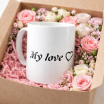 Taza De Café Mi Amor ❤️ – Cita Romántica Minimalista para Amant<br><div class="desc">Celebra la belleza del amor profundo con este elegante diseño de la cita "Mi Amor ❤️". Perfecto para regalos románticos, artículos para parejas o decoración con sentimiento. Ya sea para el Día de San Valentín, aniversarios o recordatorios diarios de afecto, esta obra de arte minimalista aporta calidez y emoción a...</div>