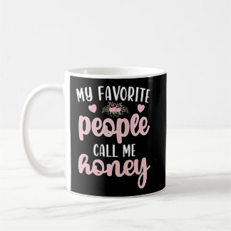 Taza De Café Mi Gente Favorita Me Llama Querida Abuela Querida
