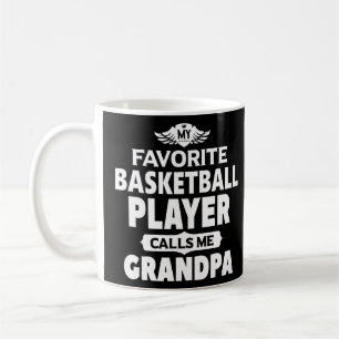 Taza De Café Mi jugador favorito de baloncesto me llama abuelit