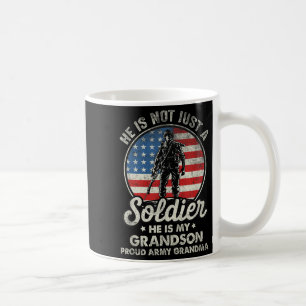 Taza De Café Mi nieto es un soldado cita orgullosa abuela del e