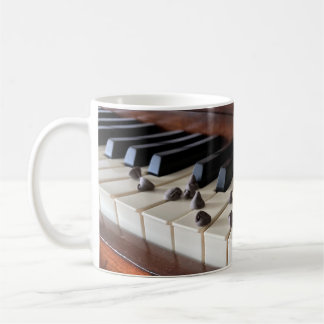 Taza De Café Microprocesadores del piano y de chocolate (11oz)
