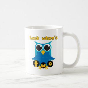 Taza De Café Mira las camisetas y regalos de cumpleaños de quié