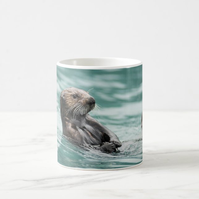 Taza De Café Mirando el Otter marino (Centro)