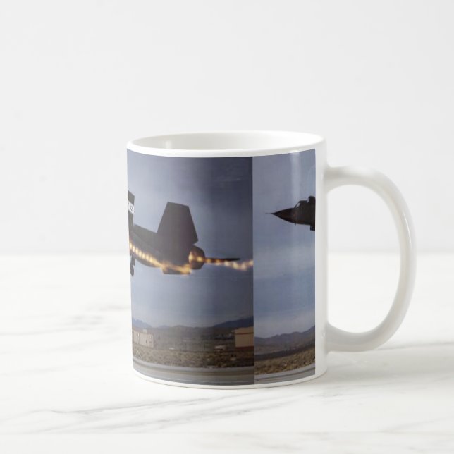 Taza De Café Mirlo SR-71 en el dispositivo de poscombustión (Derecha)
