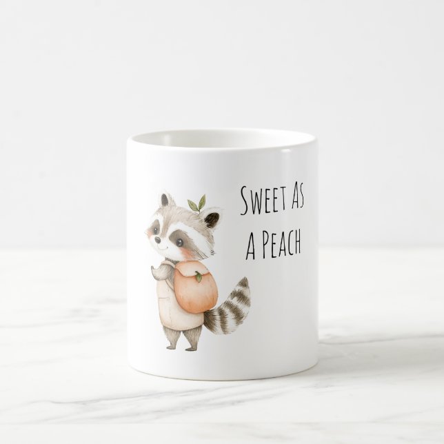 Taza De Café Mochila De Mapache Dulce Como Un Melocotón (Centro)