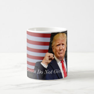 Taza De Café Moda Donald Trump: no te rindas el café