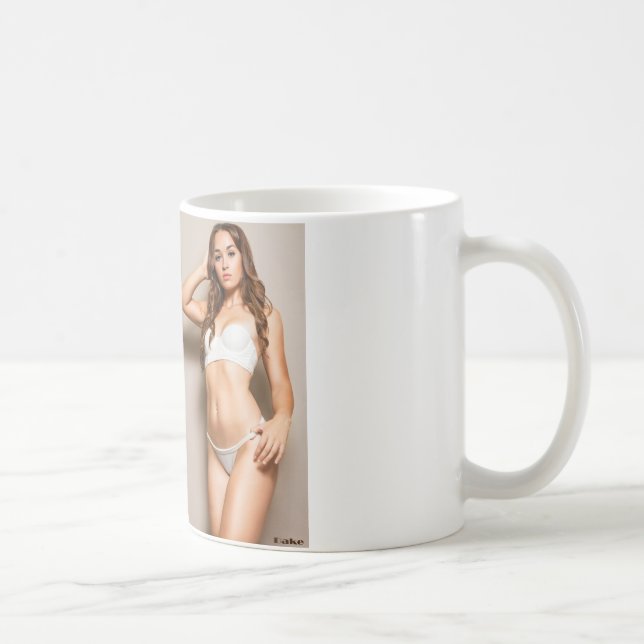 Taza de café modela del chica del bikini caliente (Derecha)