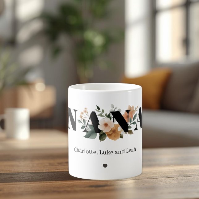 Taza De Café Modern Personalized Nana Floral Gift (Subido por el creador)