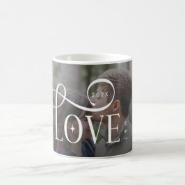 Taza De Café Modern Script Love Custom Engaged Couples Photo