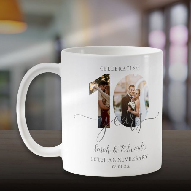 Taza De Café Moderno décimo aniversario Boda 2 foto (Modern 10th Wedding Anniversary 2 Photo Coffee Mug)