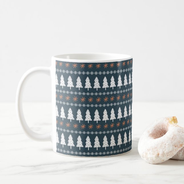Taza De Café Moderno patrón escandinavo de árbol de Navidad (Con donut)
