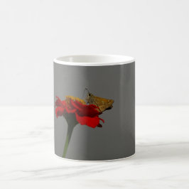 Taza De Café Modos y zinnia roja