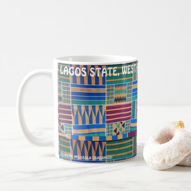 TAZA DE CAFÉ MOJISOLA ADEOLA GBADAMOSI-SANNI MUG (Con donut)