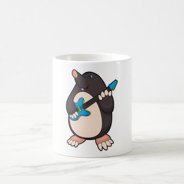 Taza De Café Mole en la música con guitarra (Centro)