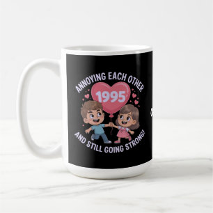 Taza De Café Molestándose mutuamente desde el aniversario Boda 