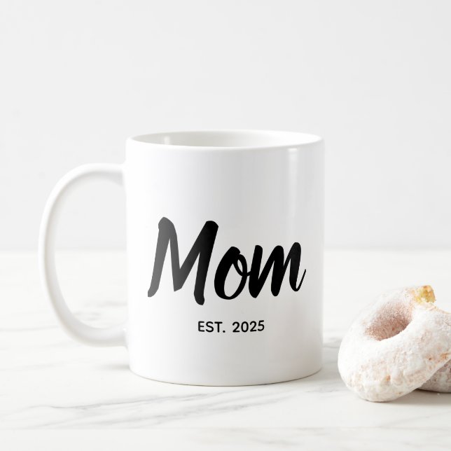 Taza De Café  Mom Established Black Script Custom Year (Con donut)