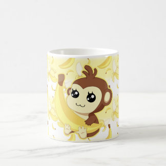 Taza De Café Mono lindo de Kawaii que sostiene el plátano
