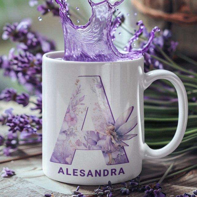 Taza De Café Monograma A de lechón Lilac personalizado (Personalized Lilac Fairy Monogram A Coffee Mug)