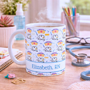 Taza De Café Monograma de Enfermera Caprichosa