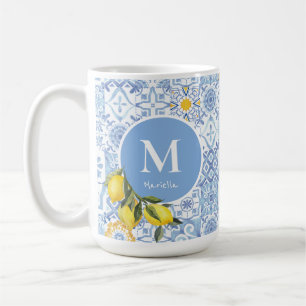 Taza De Café Monograma de fruta de limón, azulejo azul