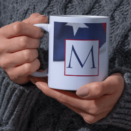Taza De Café Monograma de la bandera americana roja blanca y az