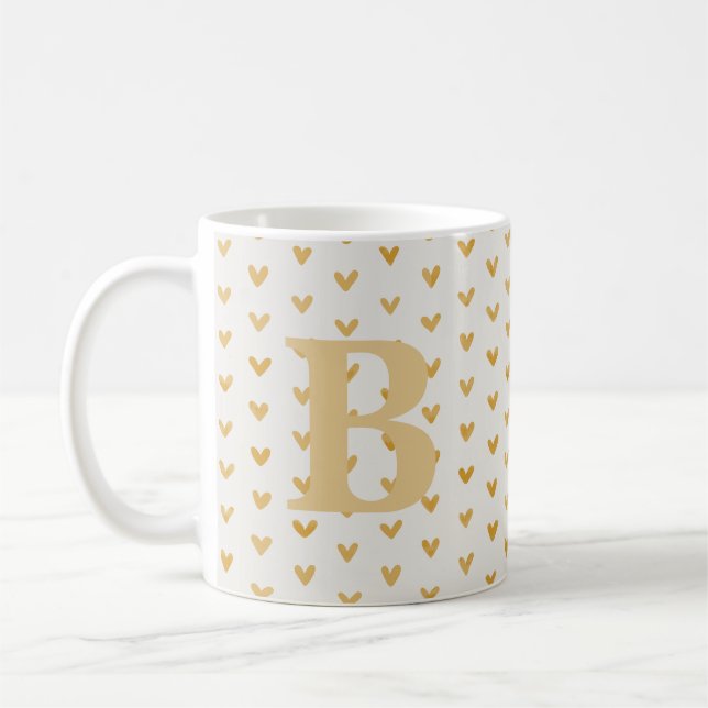 Taza De Café Monograma de oro de Valentine Love Hearts (Izquierda)