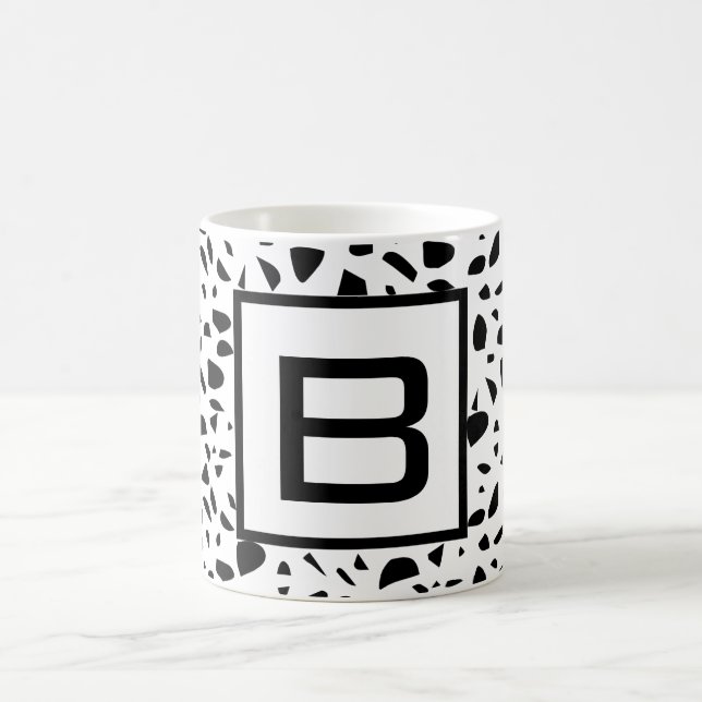 Taza De Café Monograma de patrón blanco negro Terrazo negrita i (Centro)