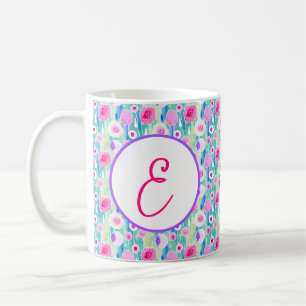 Taza De Café Monograma de patrón floral en acuarela pastel