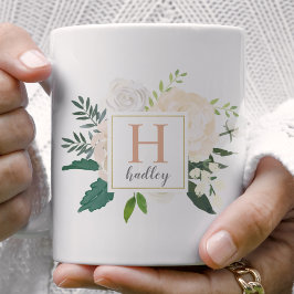 Taza De Café Monograma de Ramo Floral en Rosa Dorado