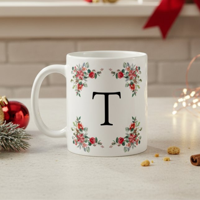 Taza De Café Monograma de Red Winter Florals (Subido por el creador)