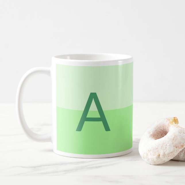 Taza De Café Monograma del alfabeto verde (Con donut)