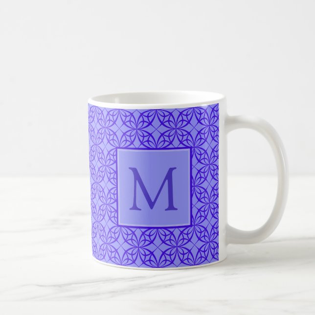 Taza De Café Monograma elegante del patrón de filigrí púrpura (Derecha)