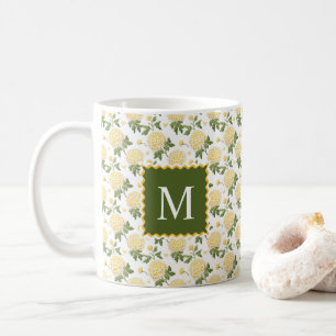 Taza De Café Monograma floral elegante de hidragea amarilla