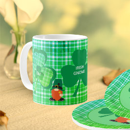 Taza De Café Monograma Gnome irlandés Shamrock St Patrones