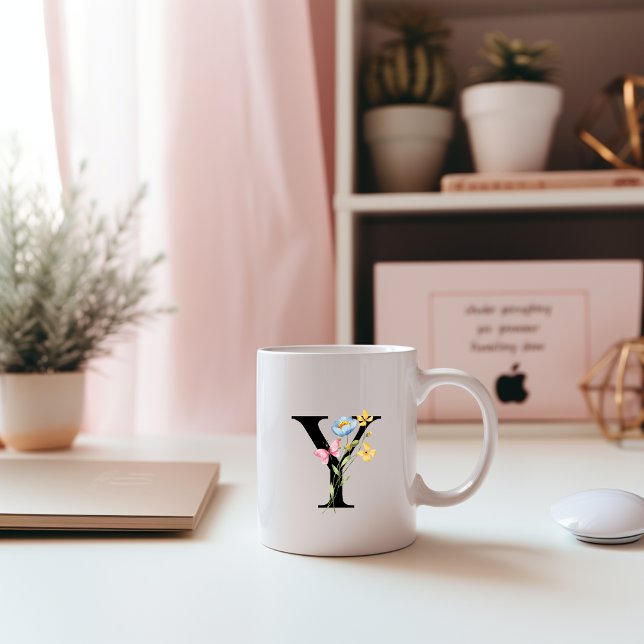 Taza De Café Monograma inicial floral Y Mug (Subido por el creador)