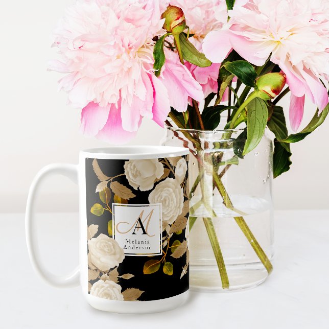 Taza De Café Monograma negro Rosa elegante (Chic Elegant Design Mug For Some One Special. )