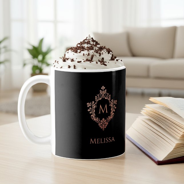 Taza De Café Monograma Negro Rosa Elegante Rosa Escudo y nombre (Subido por el creador)