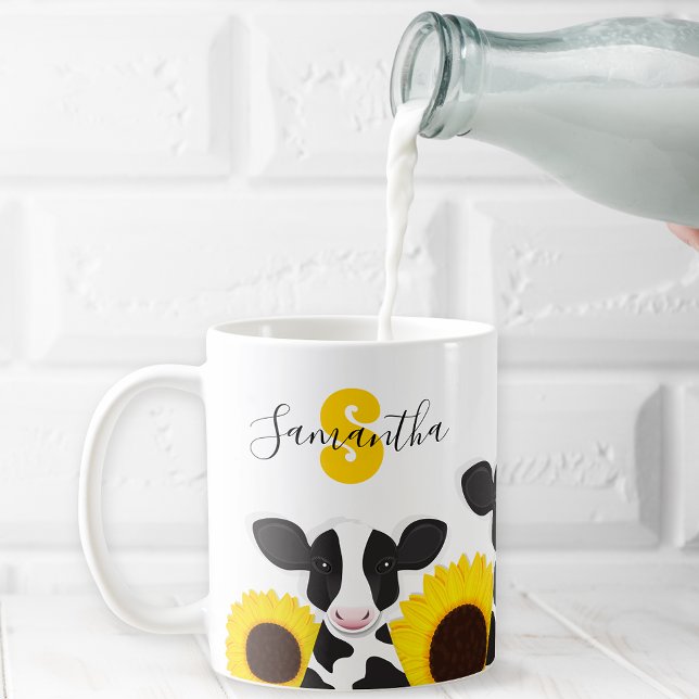 Taza De Café Monograma Nombre Cow Floral Girasol (Get this personalized monogram mug.)