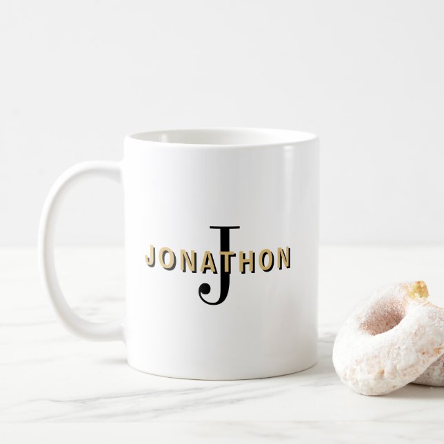 Taza De Café Monograma Nombre inicial Masculino Texto negro Oro (Con donut)