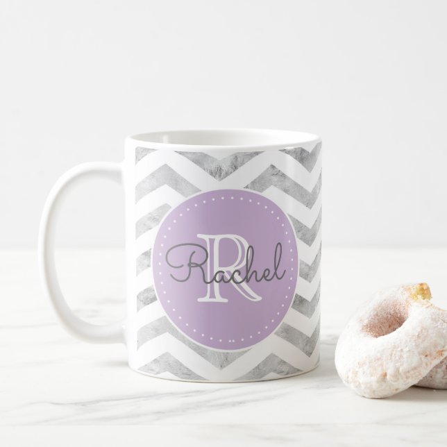 Taza De Café Monograma Patrón Chevron Plata Lavanda Púrpura (Con donut)