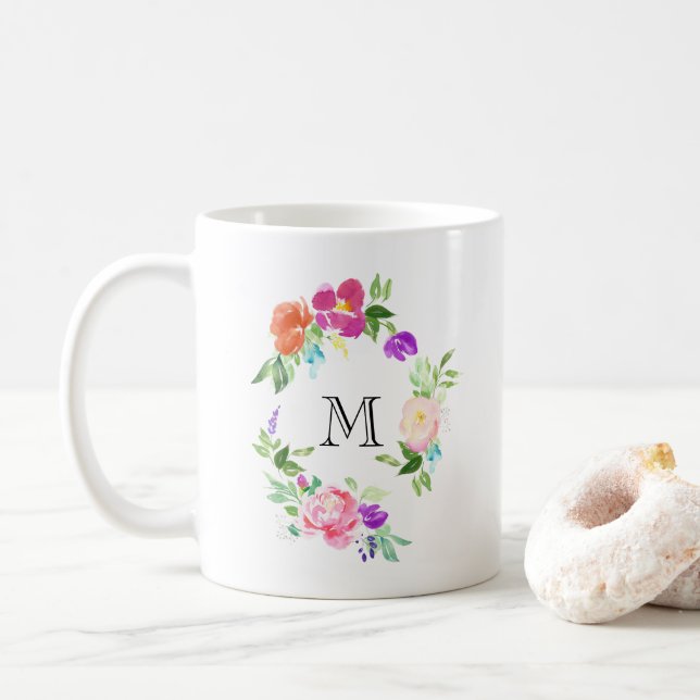 Taza De Café Monograma personalizado de floración femenina (Con donut)