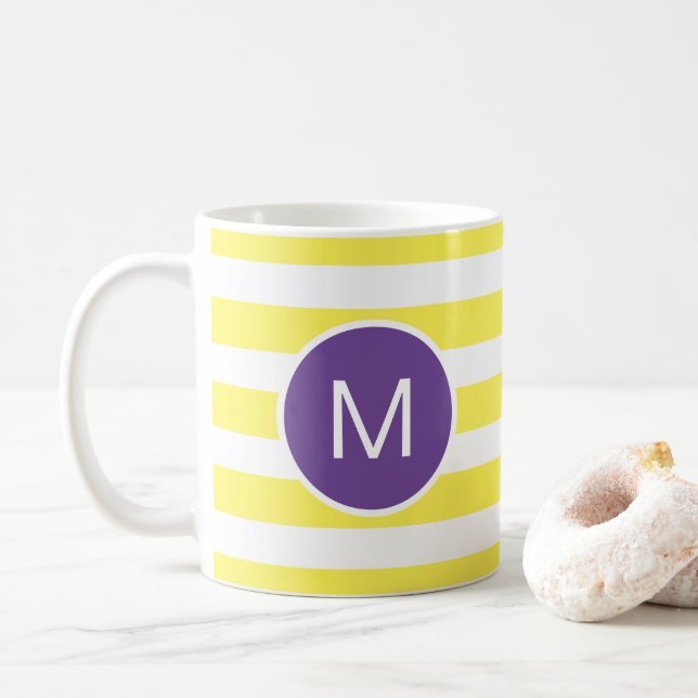 Taza De Café Monograma púrpura rayado amarillo (colores Persona (Con donut)
