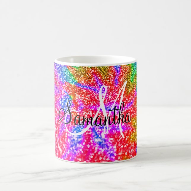 Taza De Café Monograma Rainbow Tie Dye Faux Purpurina (Centro)