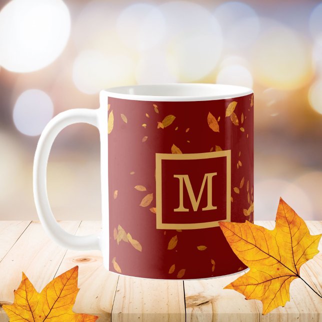 Taza De Café Monograma Rojo Y Oro Inicial (Subido por el creador)