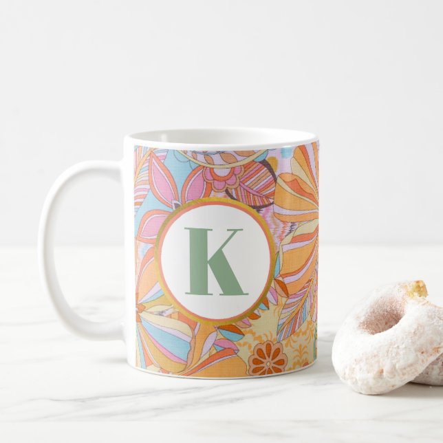 Taza De Café Monograma Trippy Nostalgic Floral (Con donut)